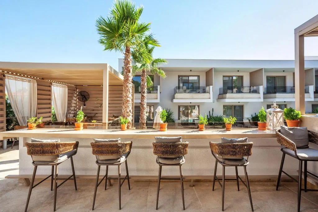 Bar, Pefki Deluxe Residences, Halkidiki