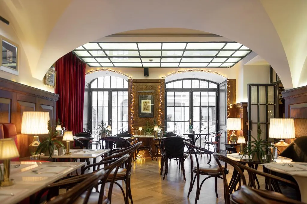 Restaurant, Browns Central Hotel, Lisbon