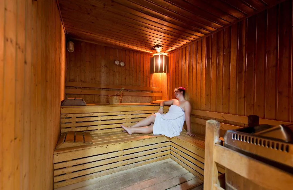Sports and Entertainment, Amphoras Blu, Red Sea Riviera