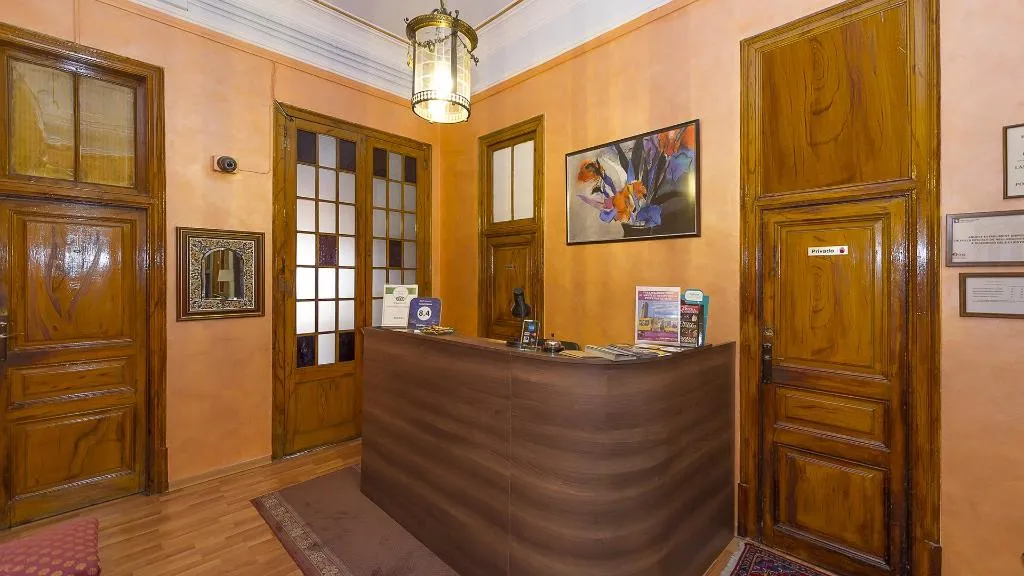 Lobby, Hostal Girona, Barcelona