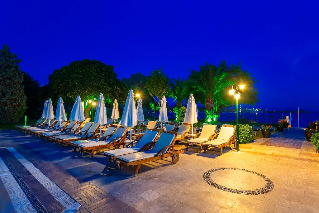 Pool, Royal Asarlik Beach Hotel, Bodrum