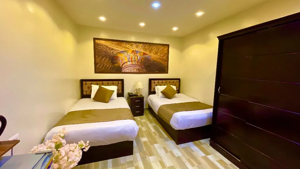 TWIN DELUXE WITH BALCONY Room, Nemes Pyramids View Inn, Cairo
