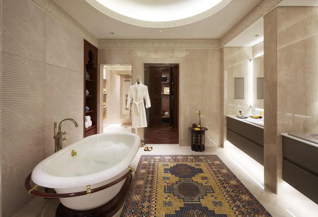 SUITE KING SIZE BED Room, Jumeirah Al Qasr Dubai, Dubai