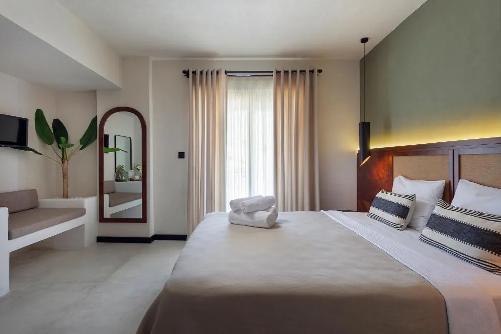 Room ONE BED Room, Zoi Cunda Otel, Izmir