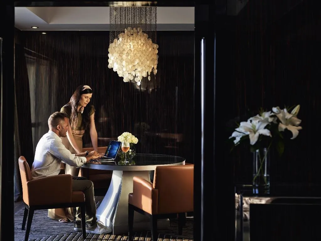 SUITE RIVER VIEW Room, Fairmont Nile City, Cairo