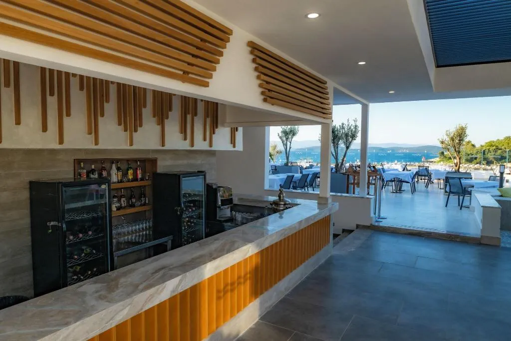 Bar, Samara, Bodrum