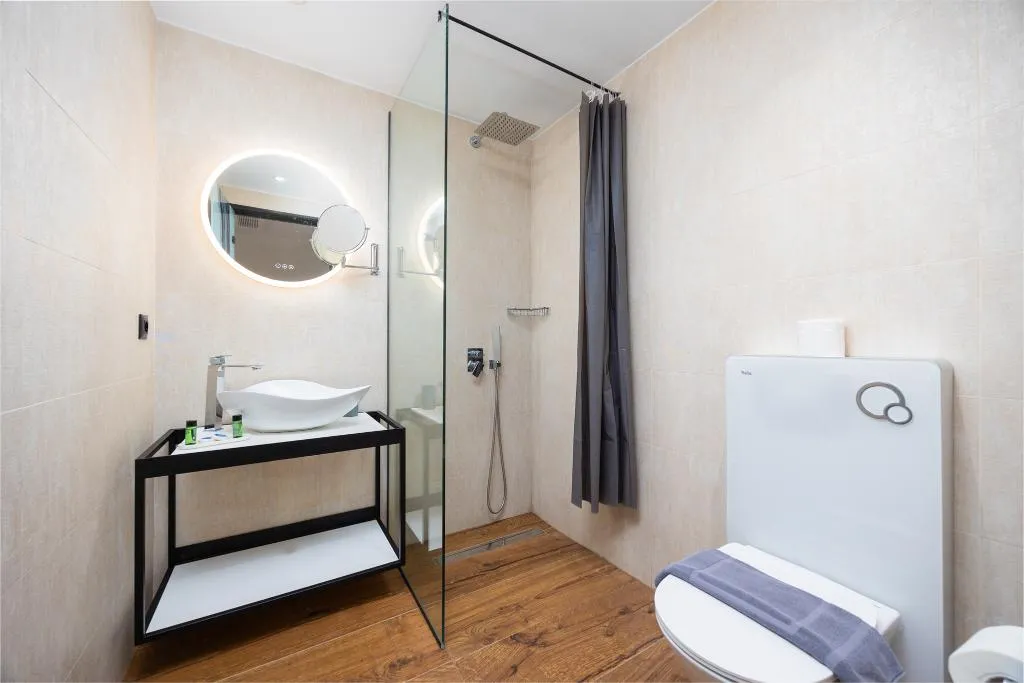 Double or Twin DELUXE GARDEN VIEW Room, Nobile Hotel, Corfu