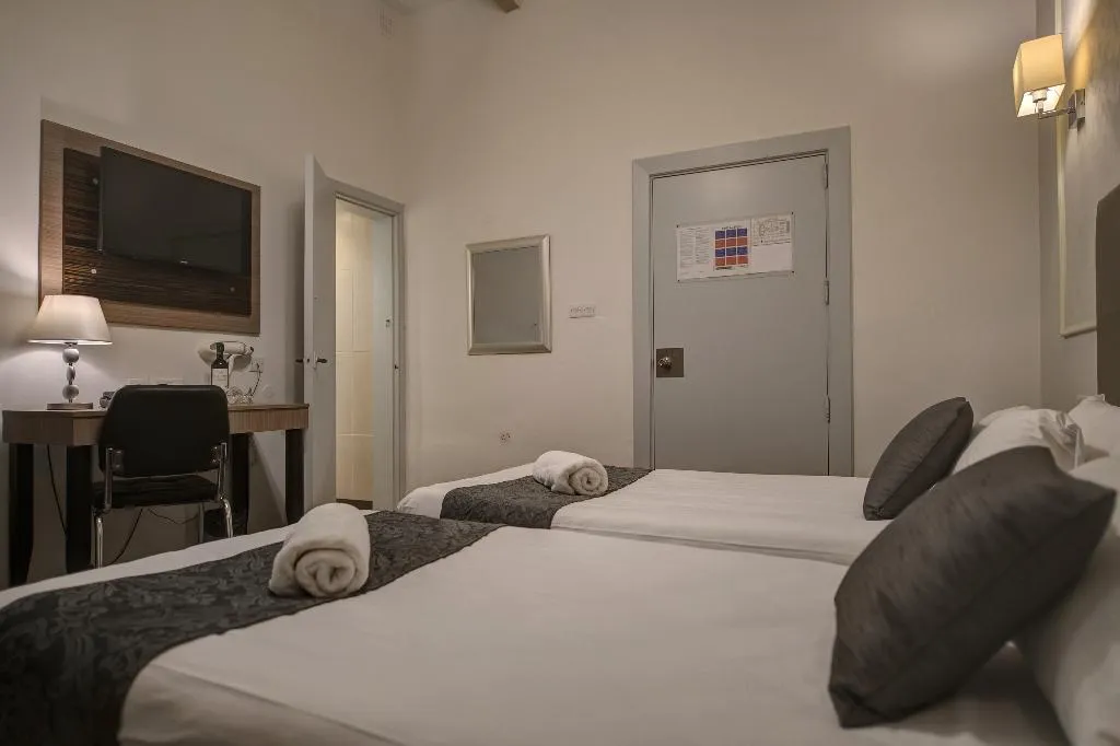 DOUBLE SINGLE USE STANDARD Room, Europa Hotel Malta, Malta