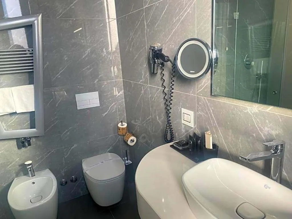 Room, Hotel Vallazze, Milan