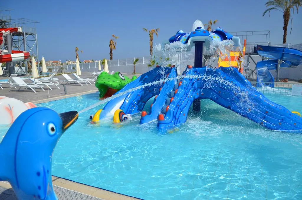 Sports and Entertainment, King Evelthon Beach Hotel & Resort, Cyprus