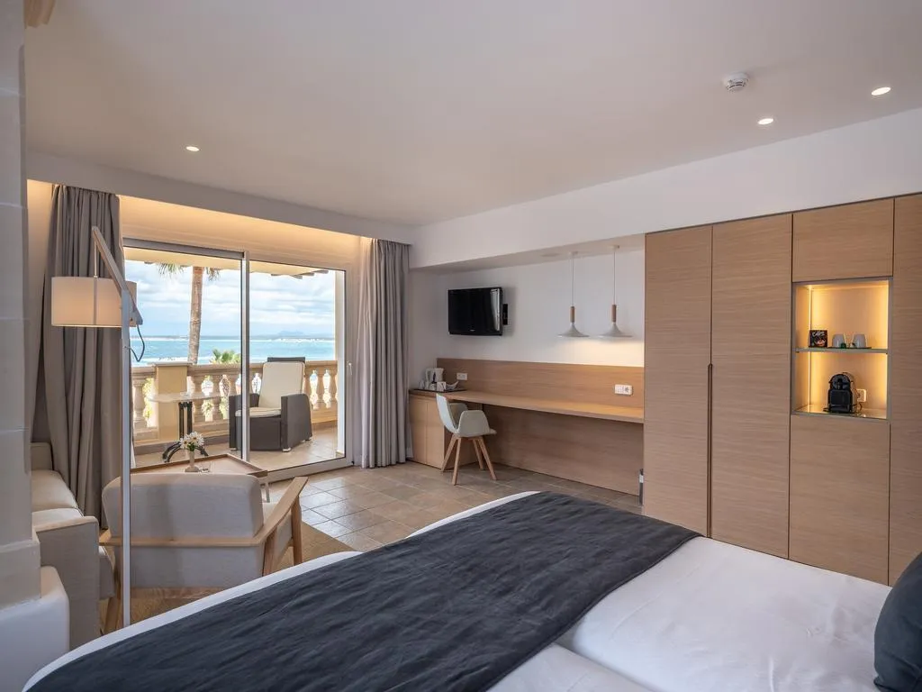 JUNIOR SUITE SEA VIEW Room, Villa Chiquita, Majorca