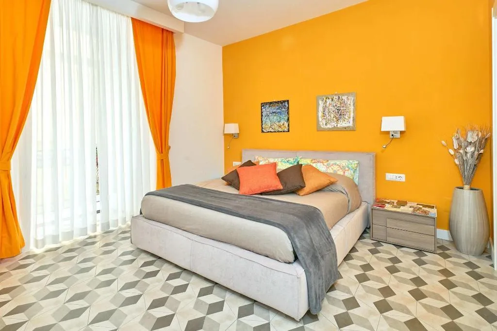 Room, A Casa Del Principe, Naples
