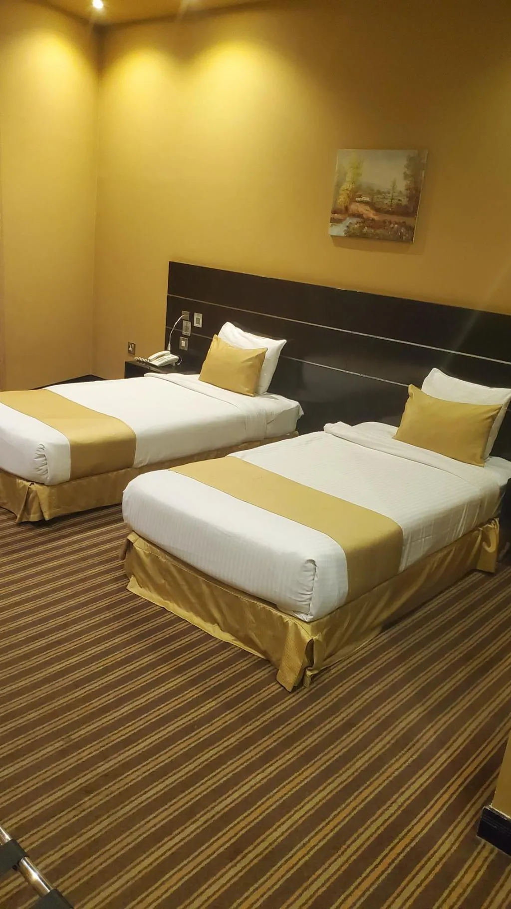 Double or Twin STANDARD Room, Aldar Hotel, Dubai