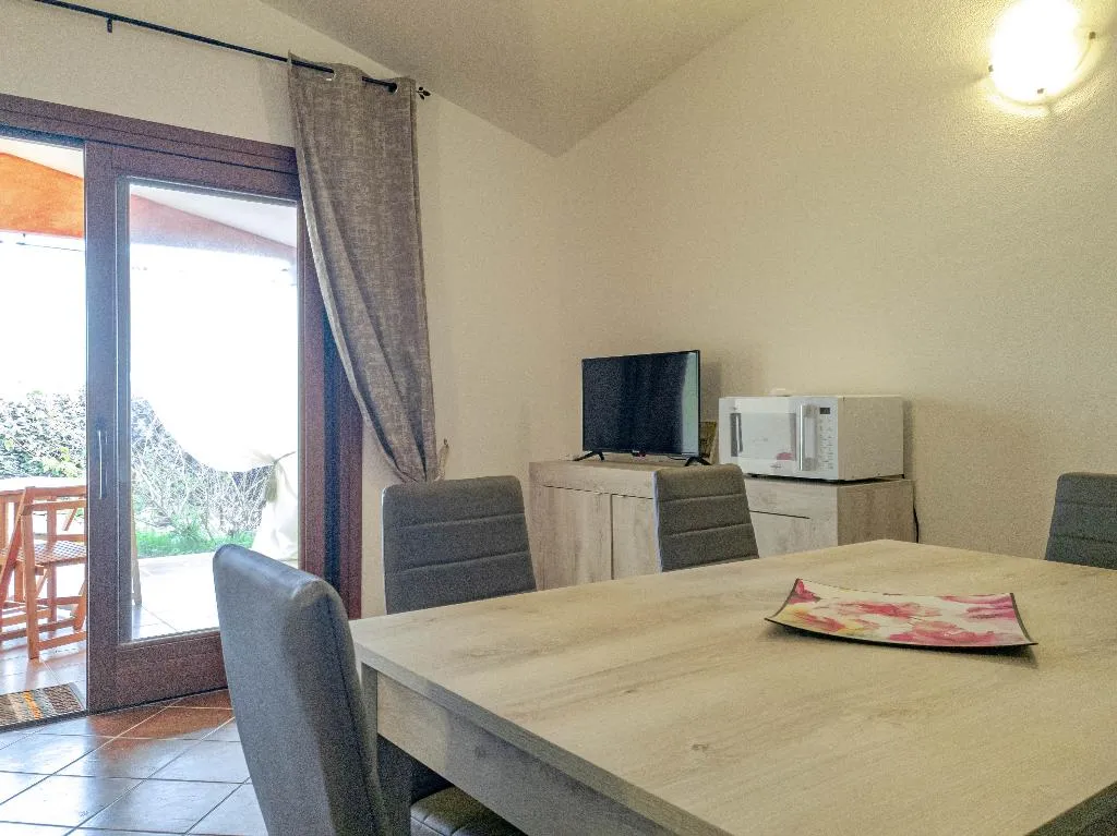 APARTMENT GARDEN VIEW Room, PMS CaseVacanze Budoni, Olbia