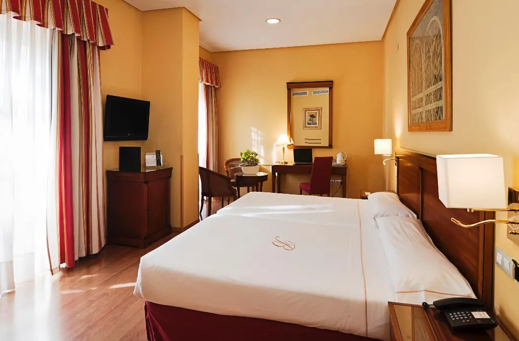 Double or Twin STANDARD Room, Becquer, Seville