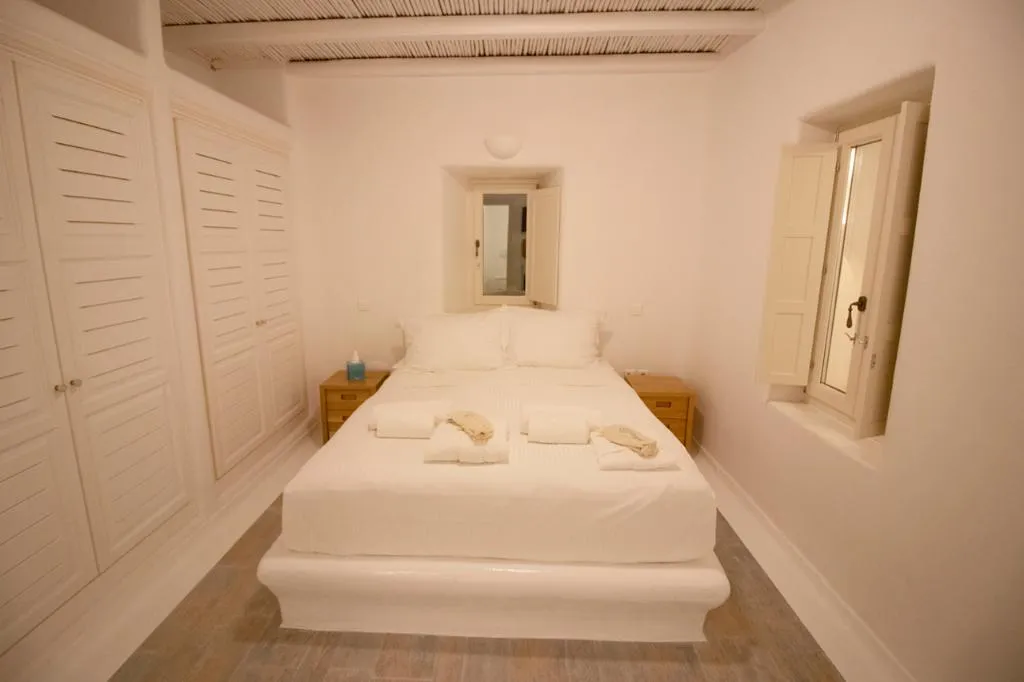 VILLA WITH PRIVATE POOL Room, Myconian Icon Villa, Mykonos