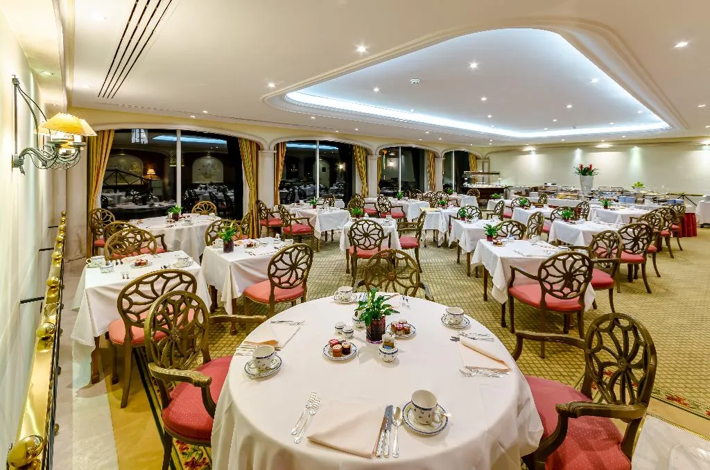 Restaurant, Olissippo Lapa Palace, Lisbon