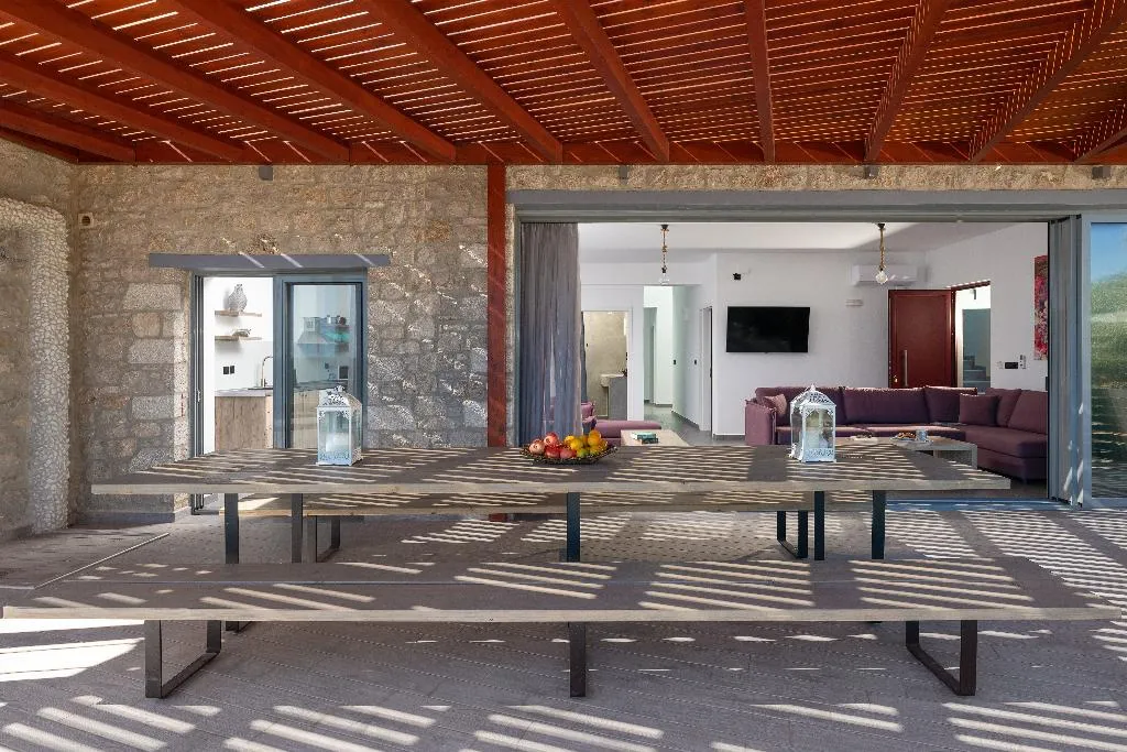 Terrace, Southrock Villas, Rhodes