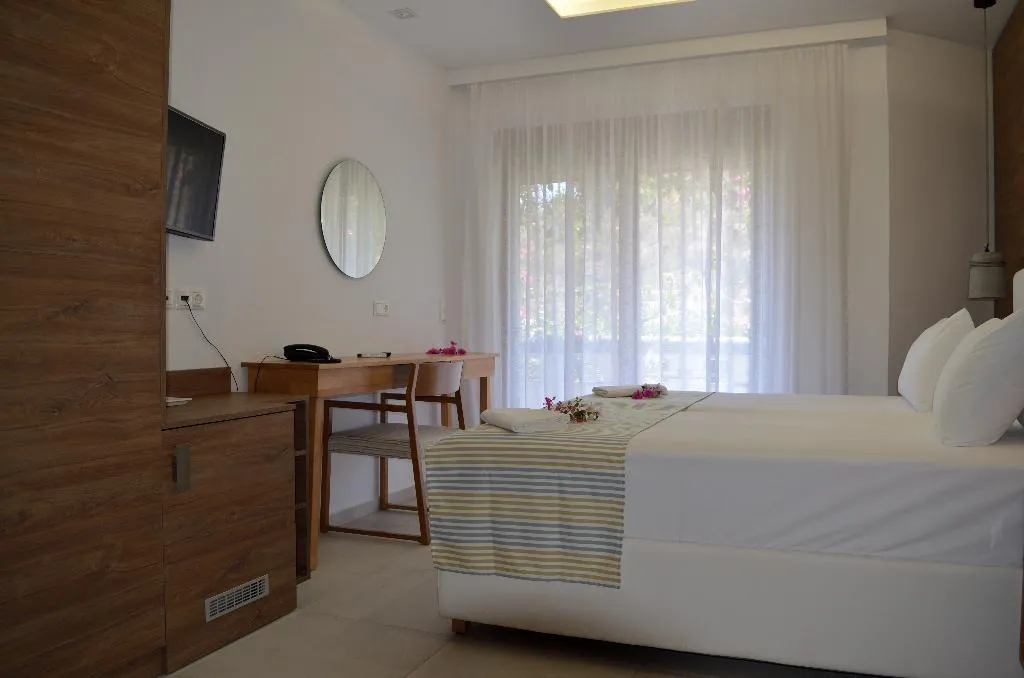 Double or Twin SUPERIOR SEA VIEW Room, Fevro, Crete