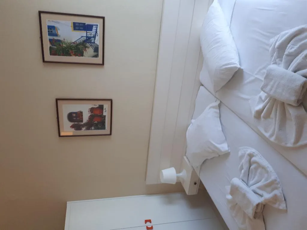 APARTMENT SEA VIEW Room, Akti Anastasia, Corfu