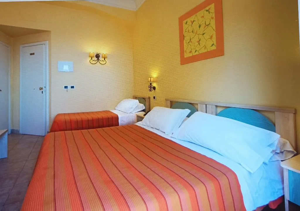 TRIPLE SEA VIEW WITH BALCONY Room, Jonic Hotel Mazzarò, Taormina