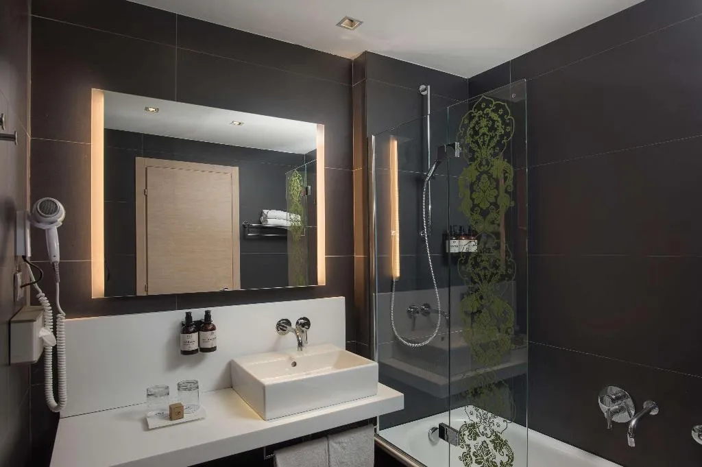 DOUBLE WITH VIEWS Room, NH Palermo, Palermo