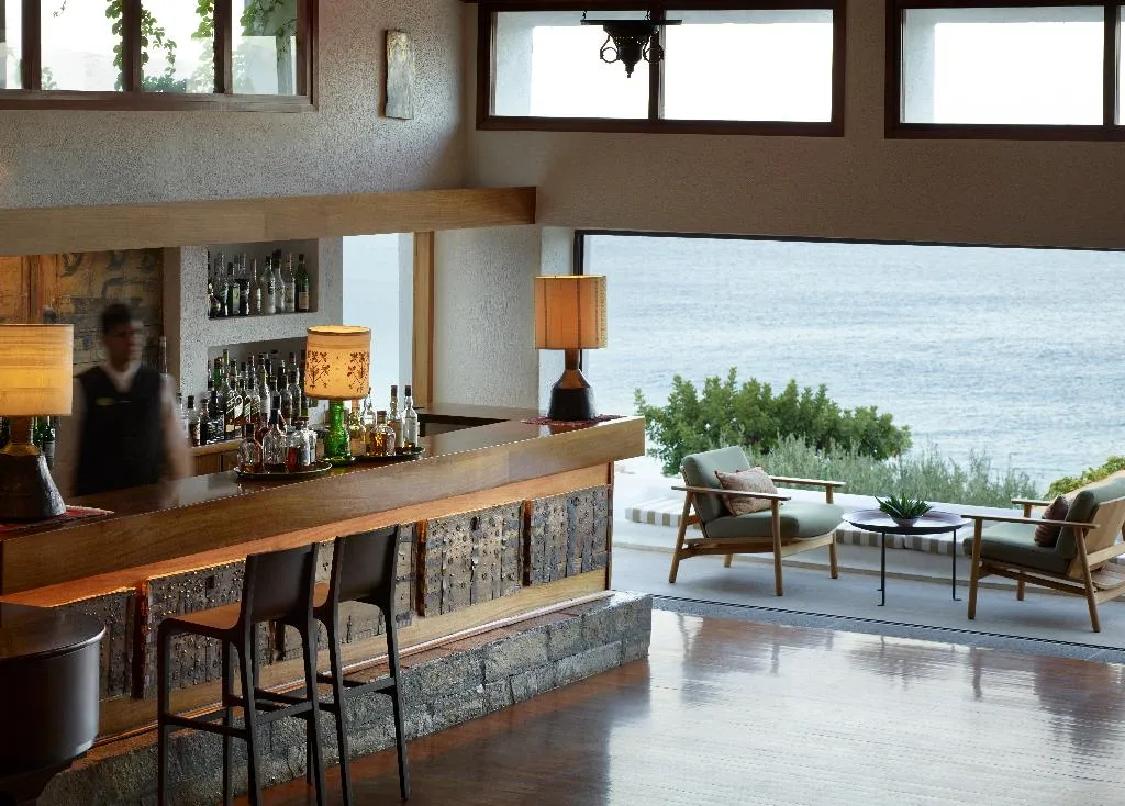 Bar, Elounda Mare Hotel, Relais & Chateaux, Crete