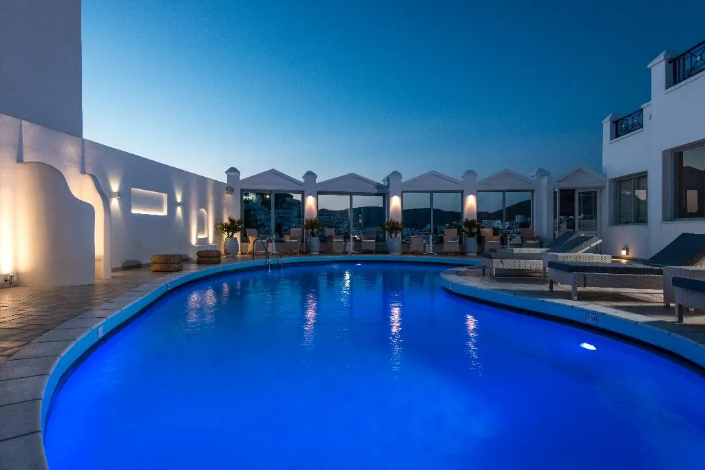 Pool, Lofos Village, Santorini