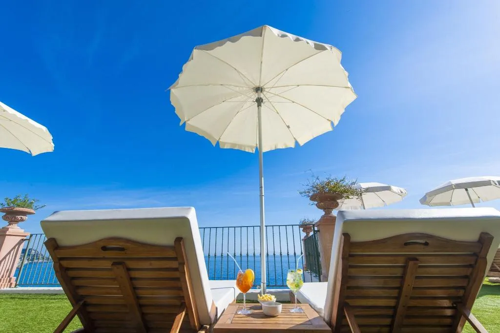 Terrace, Hotel Onda Verde, Naples