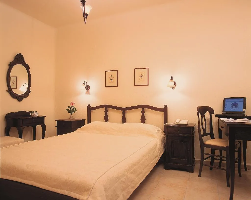 Room, Nymphes Luxury Apartments, Crete