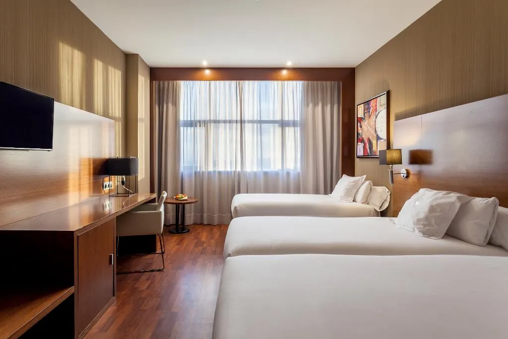 TRIPLE STANDARD Room, azz Valencia Congress Hotel&Spa, Valencia