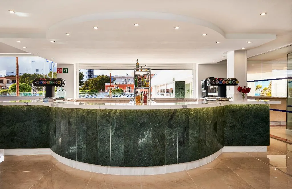 Bar, Globales Torrenova Adults Only +16, Majorca