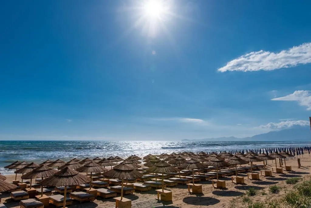 Beach, Cumeja Beach Club & Hotel, Naples