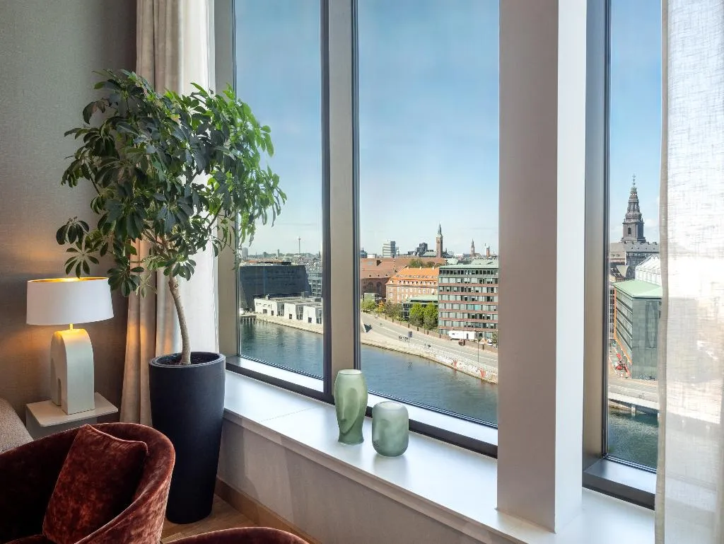 SUITE WITH VIEWS Room, NH Collection Copenhagen, Copenhagen