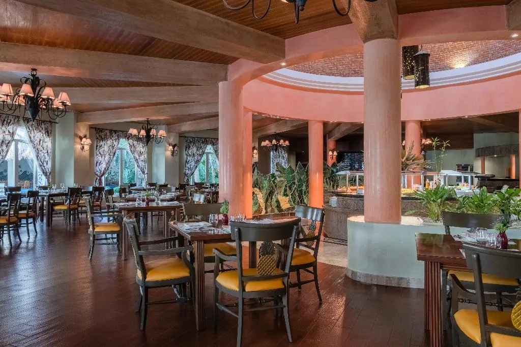 Restaurant, Iberostar Waves Paraiso del Mar All Inclusive, Cancun Area
