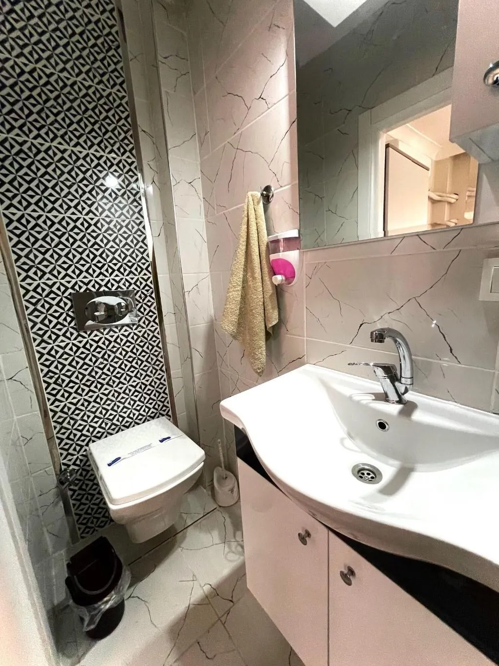 Room, Tekinler Otel, Izmir