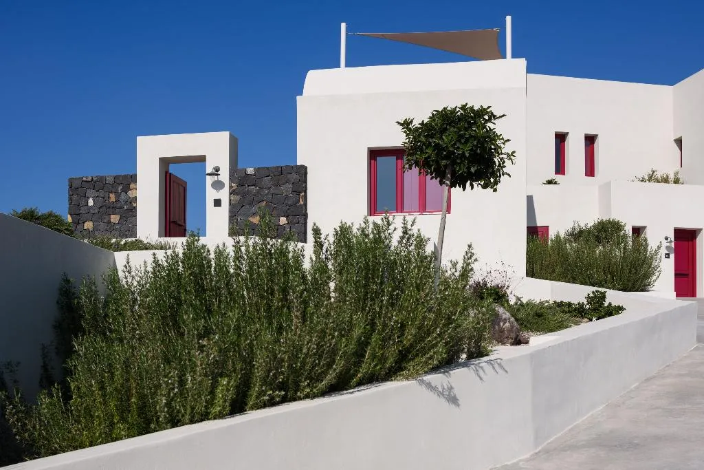 SUITE COMFORT Room, Potnia Theron Suites, Santorini