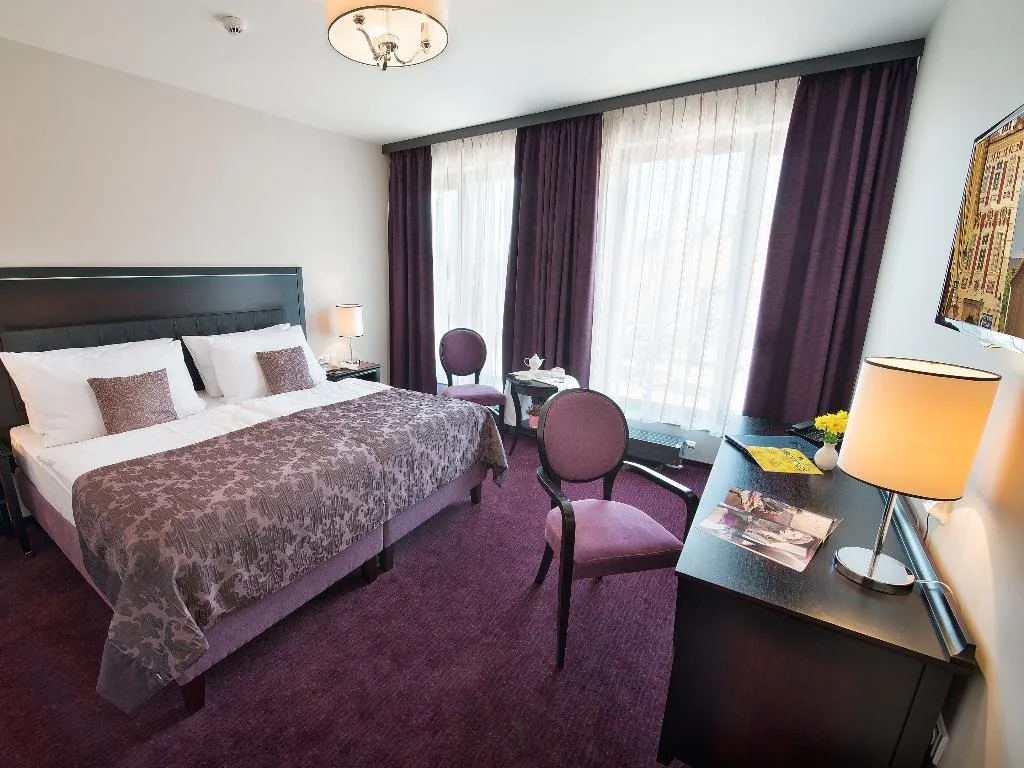 DOUBLE CAPACITY 3 Room, EA Hotel Embassy Prague, Prague