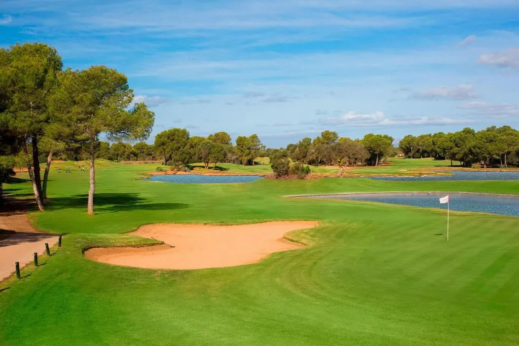Sports and Entertainment, Marriott's Club Son Antem, Majorca