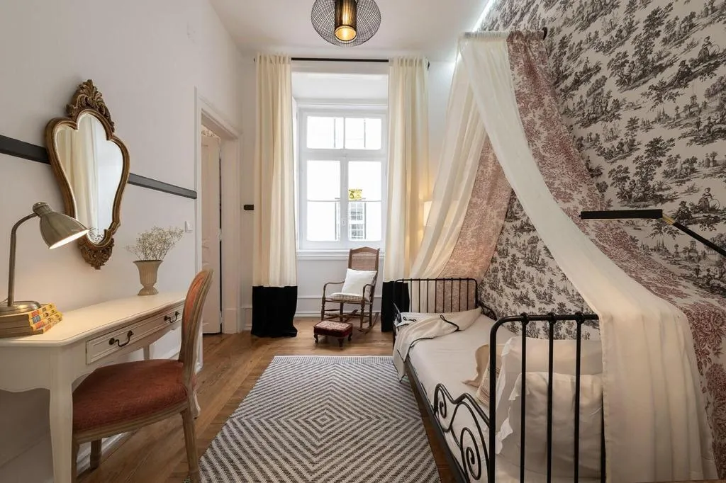 Room, Casinha Dos Sapateiros, Lisbon