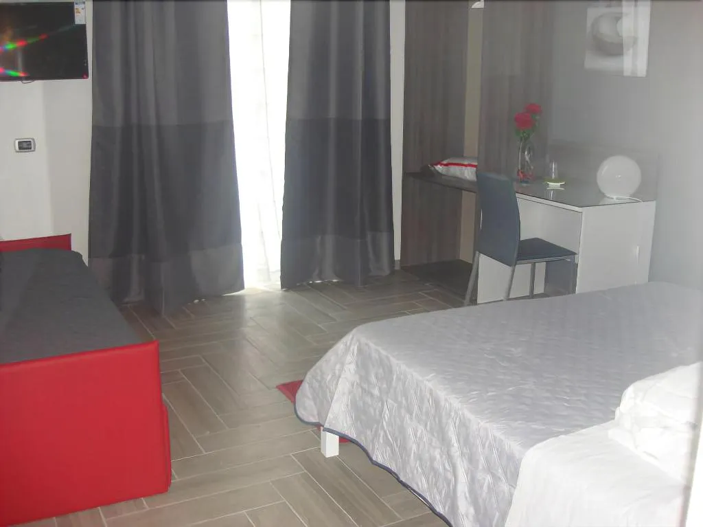 Room, La Dimora Di Garibaldi, Naples