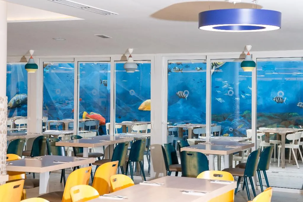Restaurant, HOVIMA La Pinta Beachfront Family Hotel, Tenerife