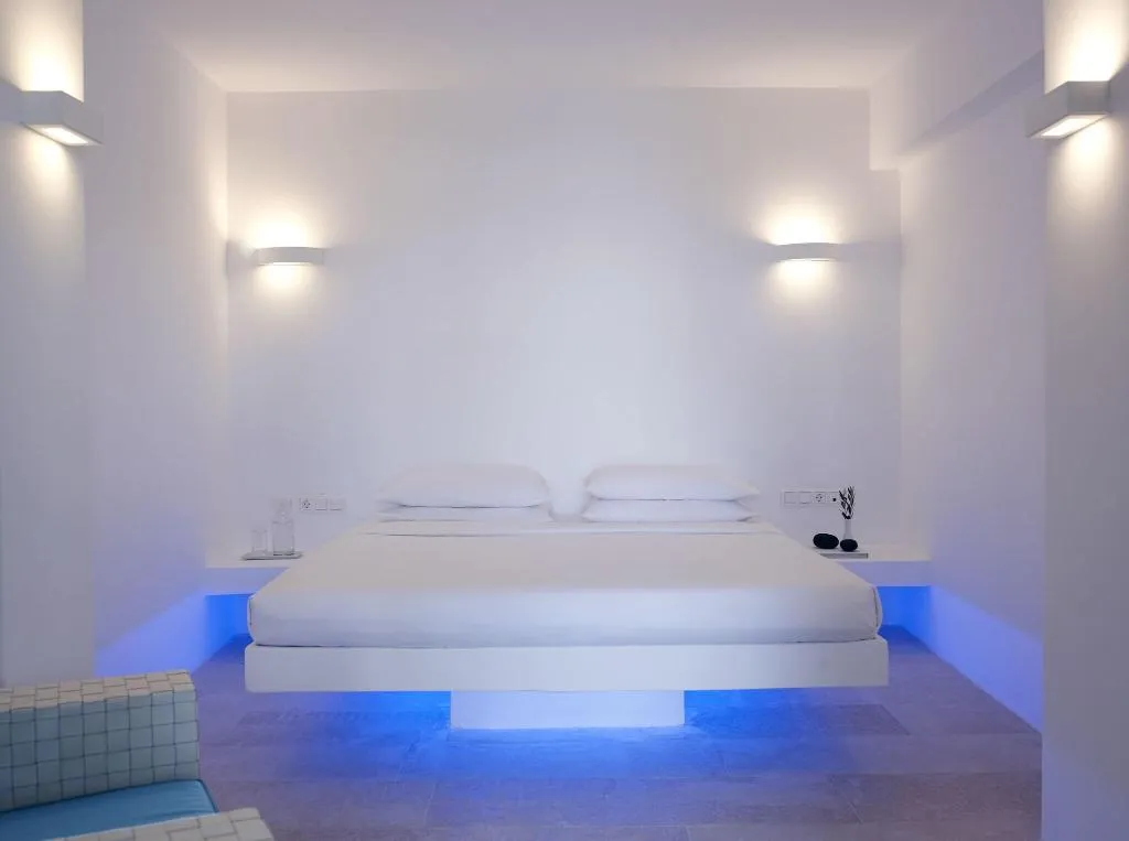 DOUBLE SUPERIOR KING BED Room, Aurora Santorini, Santorini