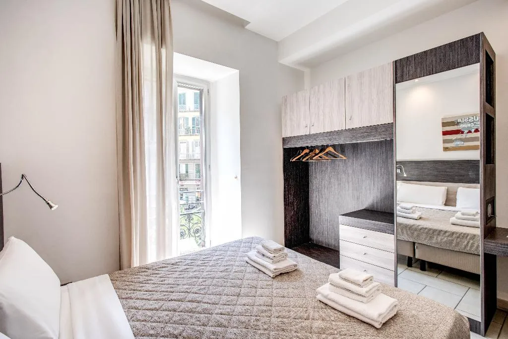 Double or Twin STANDARD Room, Napoli Suite, Naples