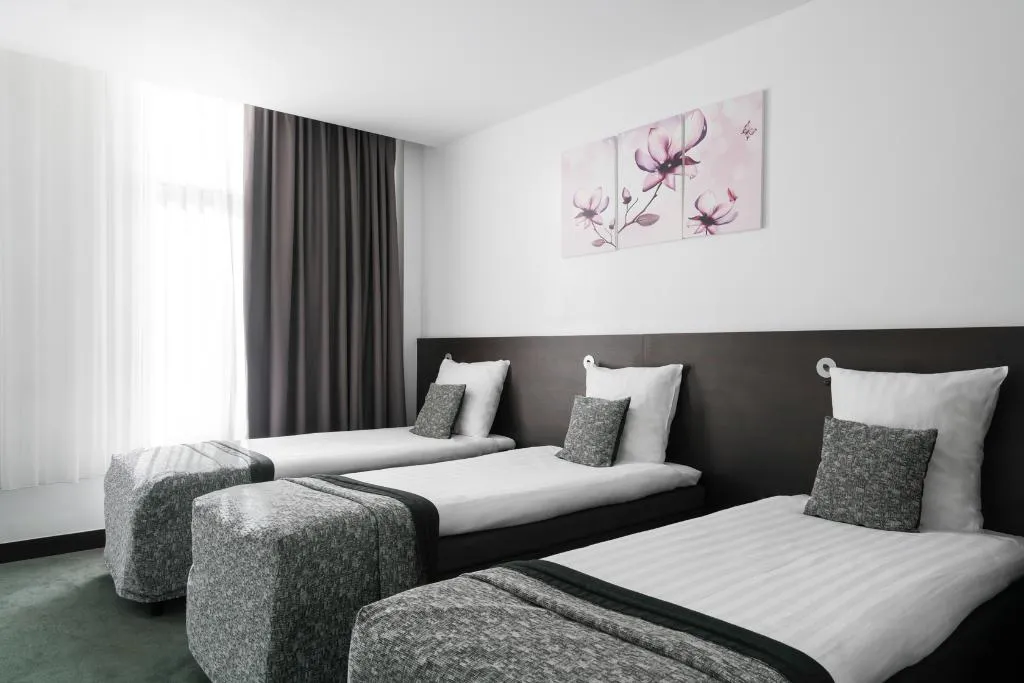 TRIPLE STANDARD Room, Hotel City Garden Amsterdam, Amsterdam