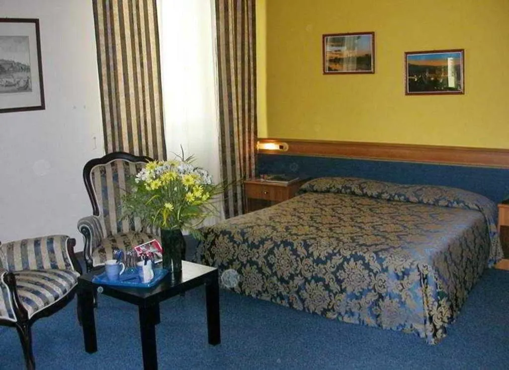 Room, HHB Hotel, Florence