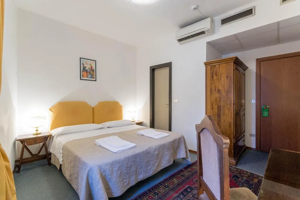 DOUBLE SINGLE USE CLASSIC Room, Hotel Rex, Florence