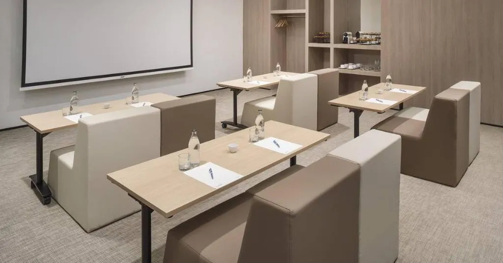 Conferences, The Level At Meliá Sevilla, Seville