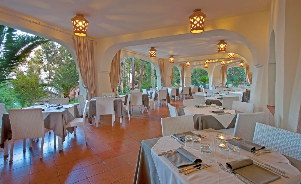 Restaurant, Arbatax Park Resort - Cottage by Falkensteiner, Cagliari
