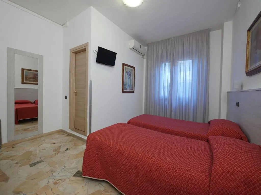 Room, Florence House Careggi, Florence